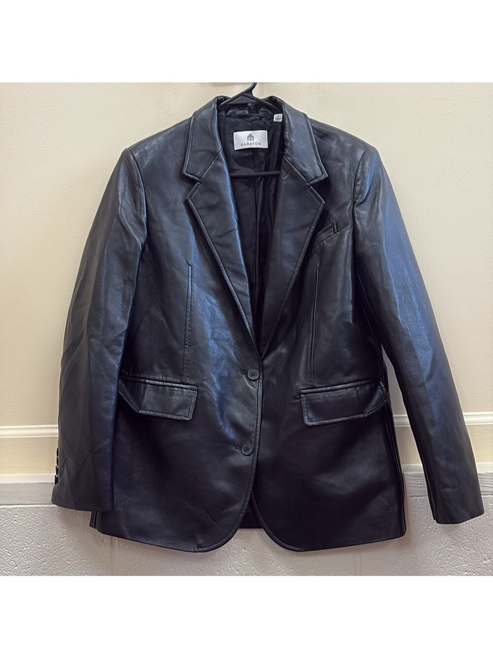 Aritzia women’s S Babaton Shimmering black vegan leather Jacket - Picture 1 of 5